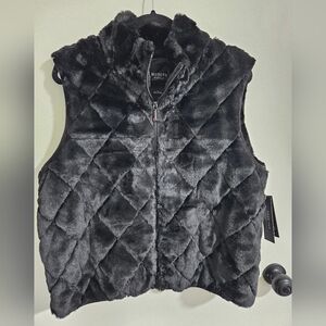 NWT Modern Supply By Sanctuary Faux Fur Vest